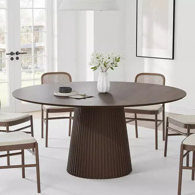 Tavolo da pranzo rotondo da 60 pollici per 6 persone, tavolo moderno con base a piedistallo scanalato e piano in MDF in legno, per spazi piccoli, cucina, sala da pranzo, caffè, noce