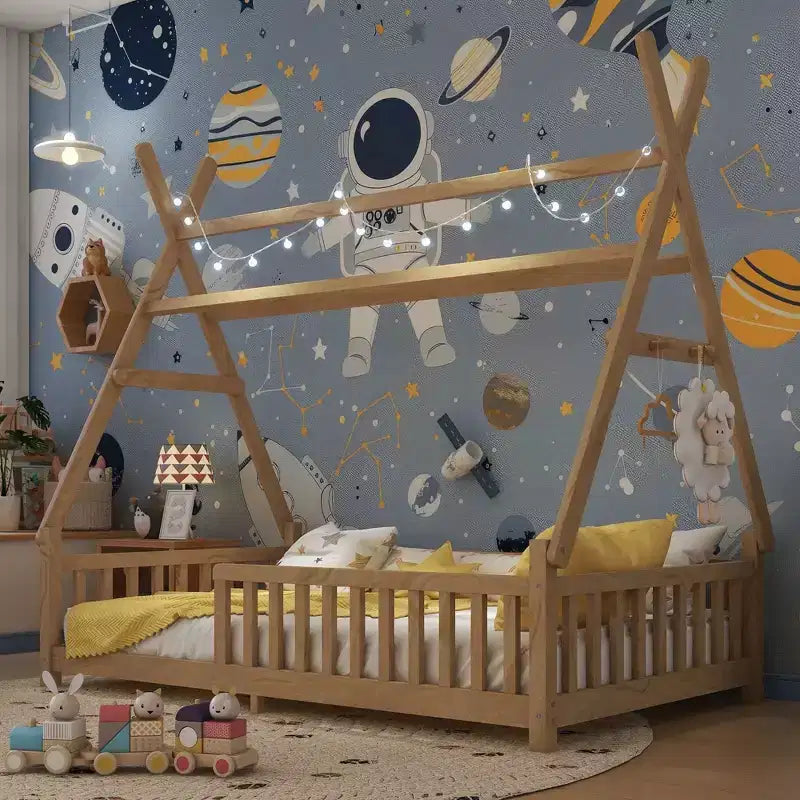 Struttura letto a pavimento a forma di casa con tetto, dimensioni Twin/Full, con recinzione e luci decorative, letto moderno per studenti per camera da letto, camera dei bambini, stanze dei giochi